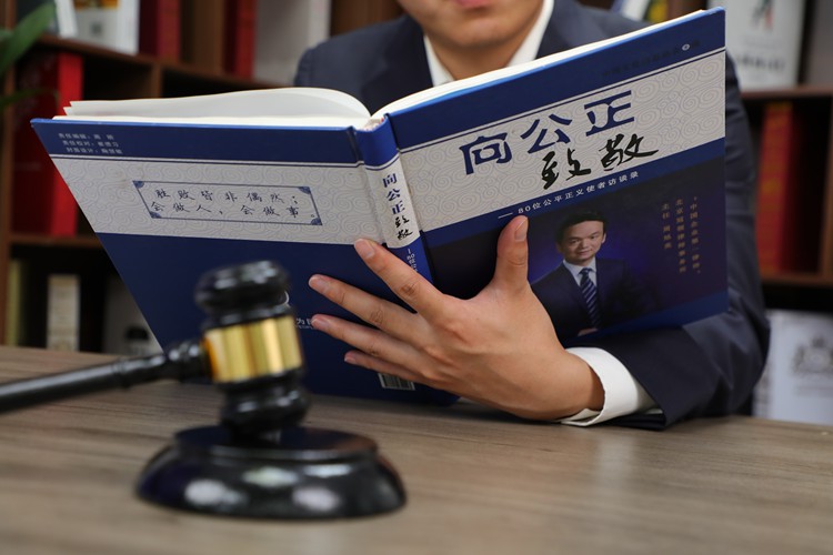 冠领律师代理深圳合同纠纷案胜诉