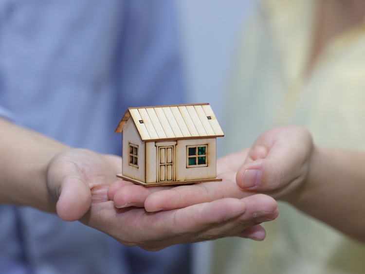 冠领律师代理上海虹口遗赠纠纷案胜诉 冠领律师代理上海虹口遗赠纠纷案胜诉