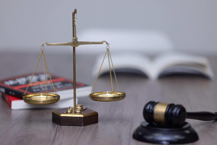 冠领律师代理广东深圳诈骗罪案，依法辩护助被告人获缓刑